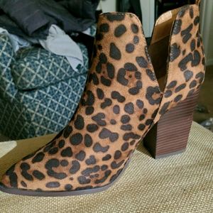 leopard print booties